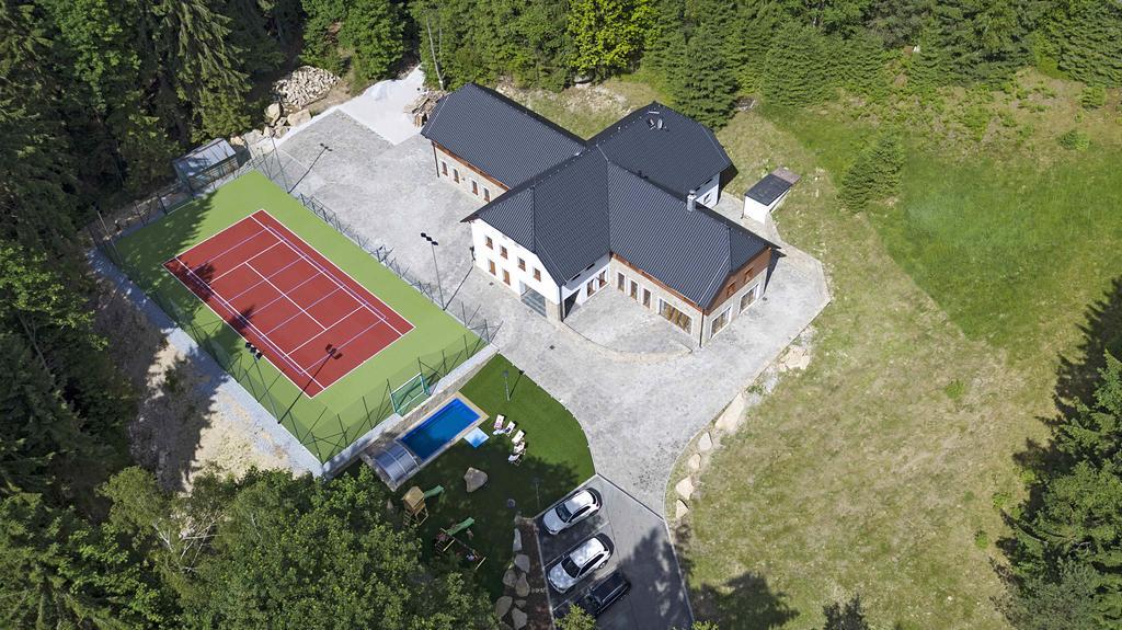 Club Rezidence Pod Luci Leilighet Loučovice Eksteriør bilde